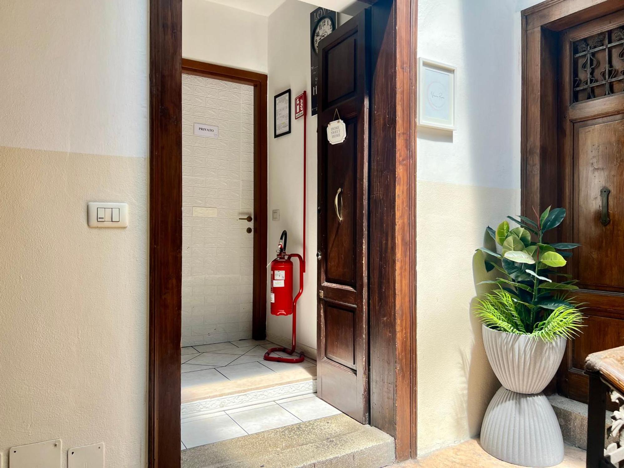 Verona Rooms エクステリア 写真