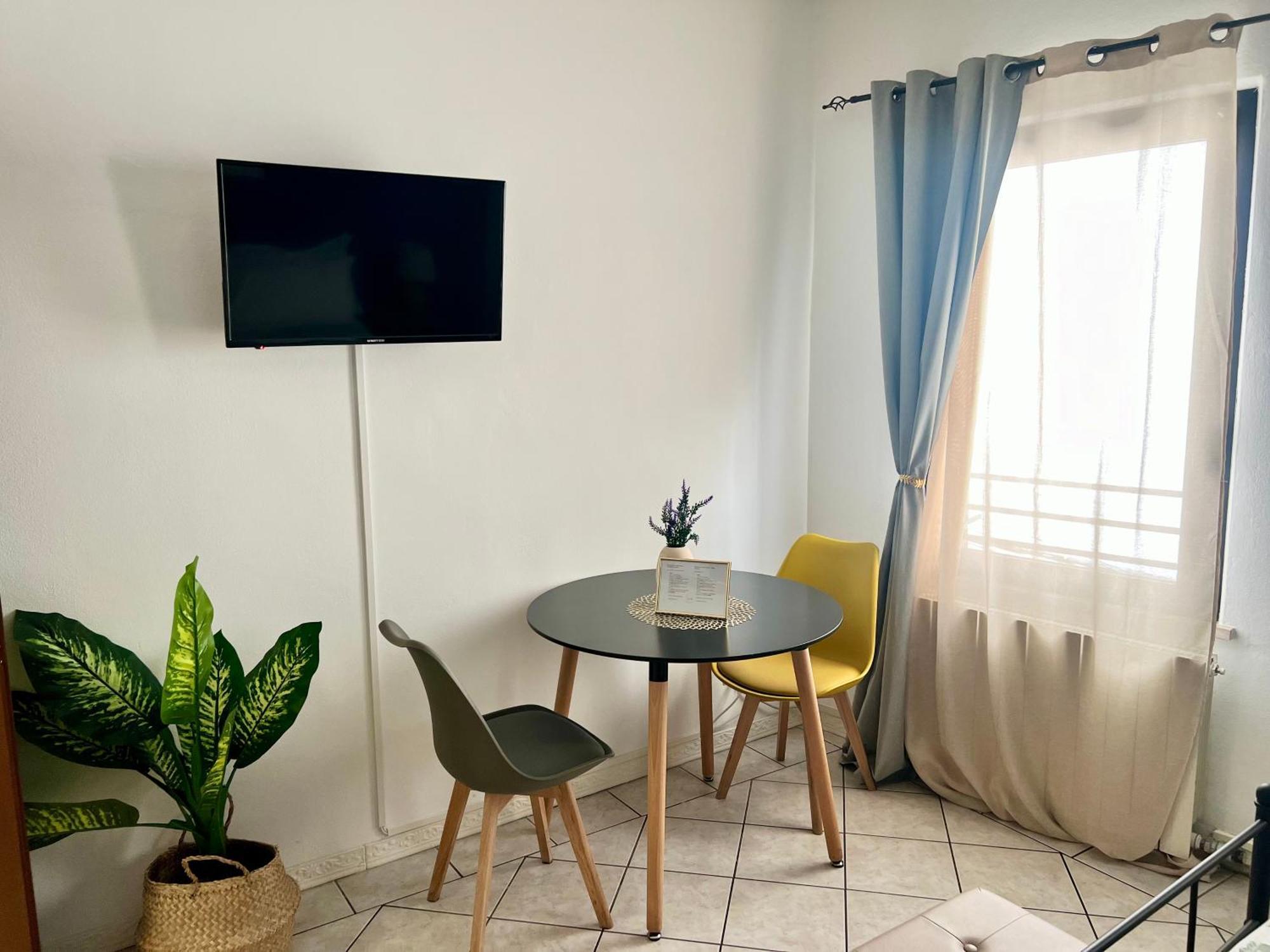 Verona Rooms エクステリア 写真